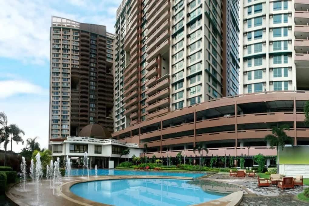 Tivoli Condo Mandaluyong Luxury Home For Sale or open to House Trades