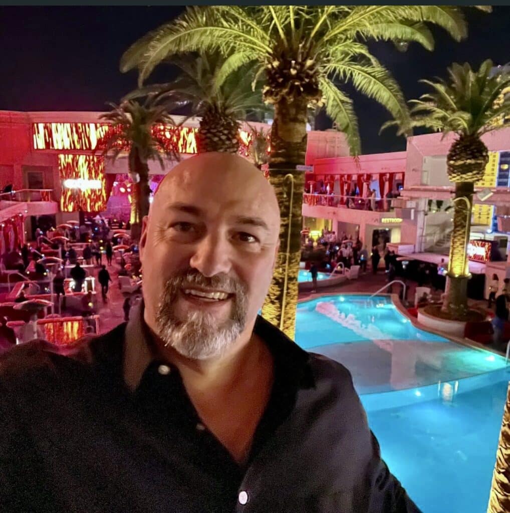 Local Florida real estate expert and USAHouses.com partner.