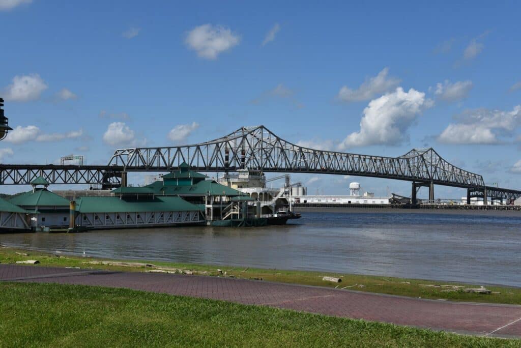 Baton Rouge real estate in Louisiana, want to buy a bridge over a river